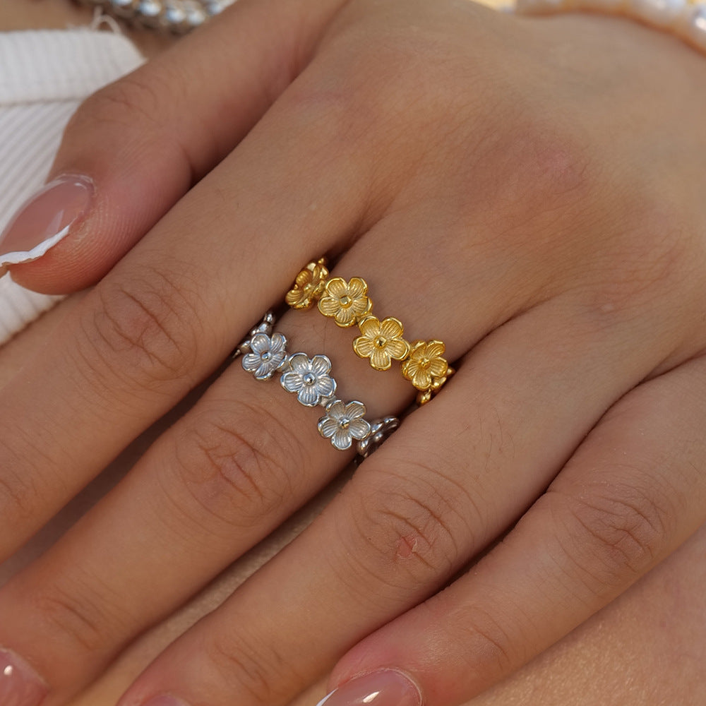 Stainless steel 18k gold-plated floral ring