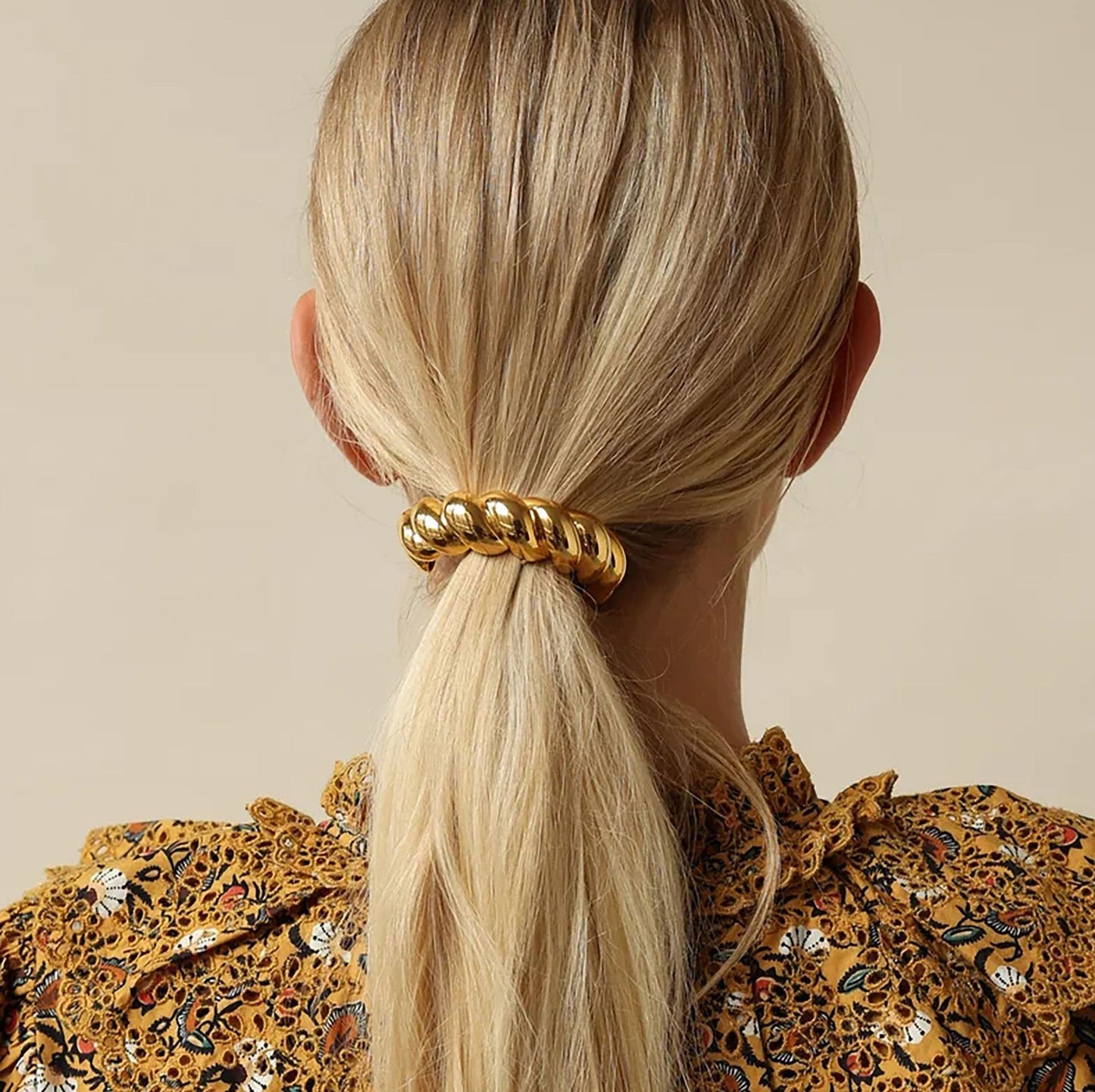 Stainless steel 18k gold-plated ponytail holder