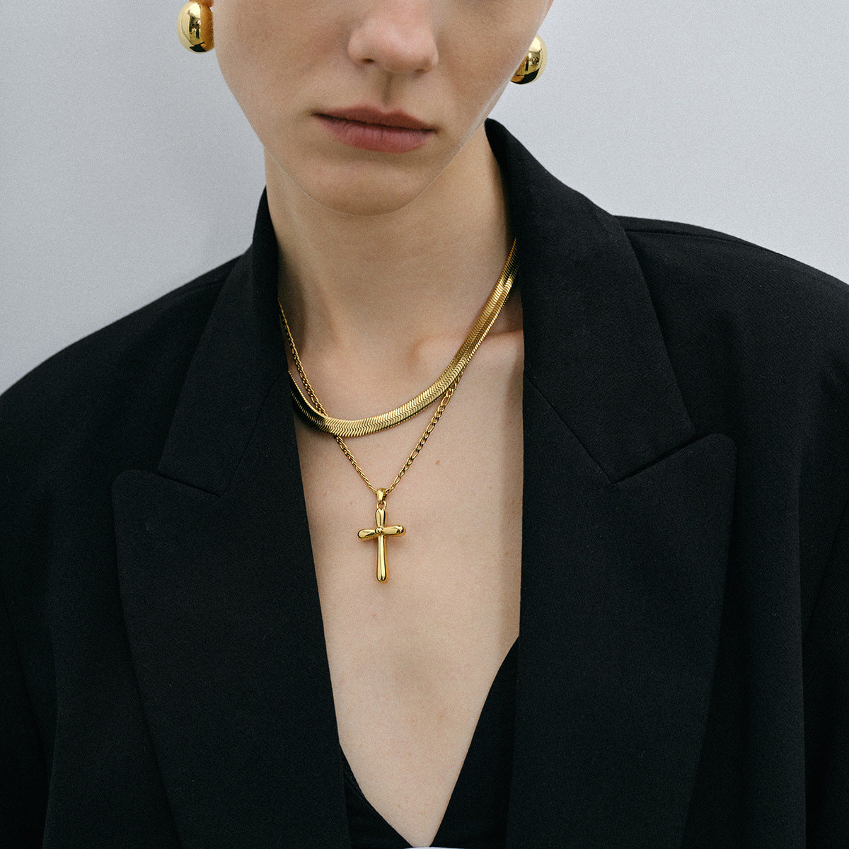Stainless steel 18k gold-plated cross pendant necklace