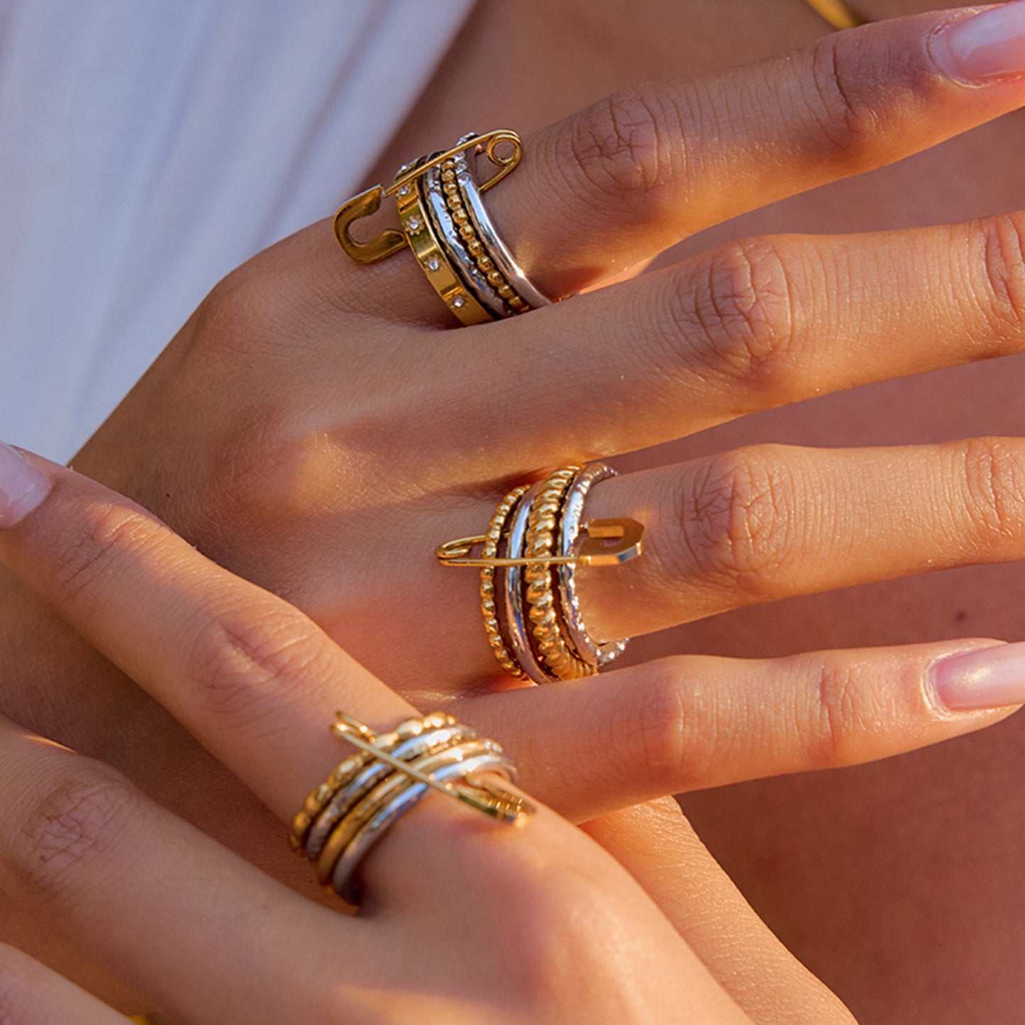 Stainless steel 18k gold-plated safety pin ring