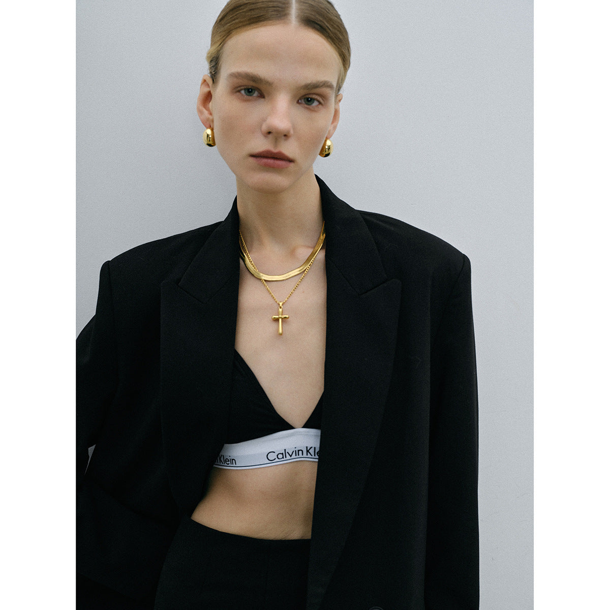 Stainless steel 18k gold-plated cross pendant necklace