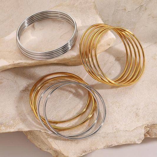Stainless steel 18k gold-plated plain hoop bracelet