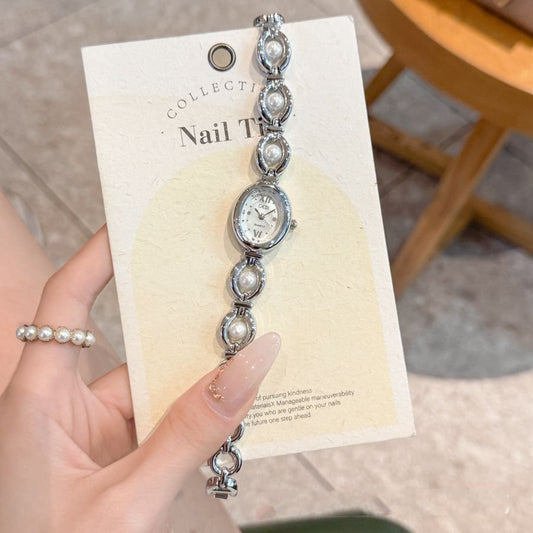 Emerald Pearl Bracelet Quartz Watch