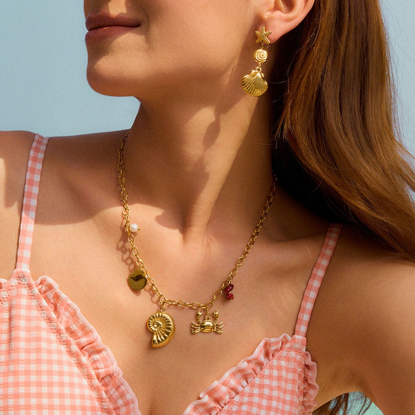 Stainless steel 18k gold-plated vocation-style earrings