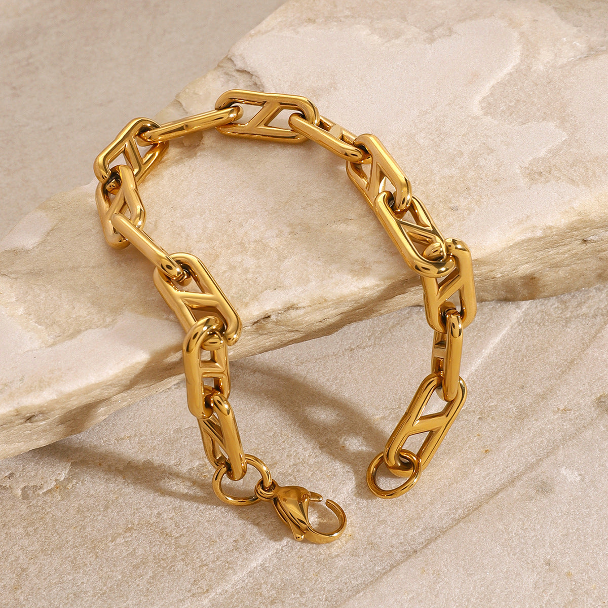 Stainless steel 18k gold-plated chain bracelet