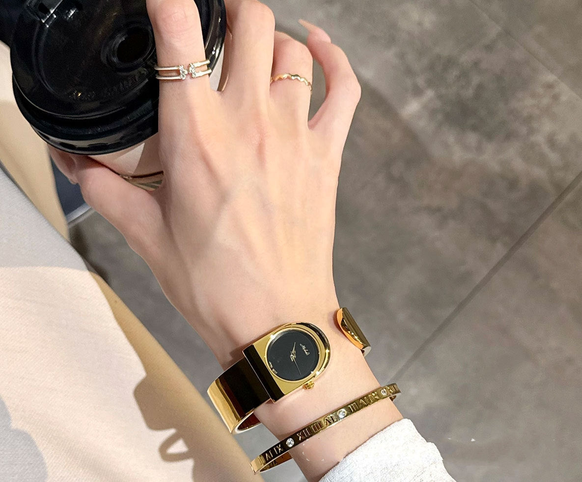 Minimalist Steel Band Women's Watch