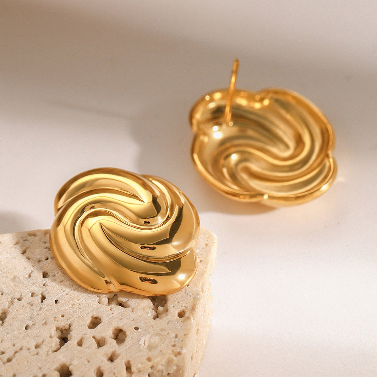 Stainless steel 18k gold-plated earrings