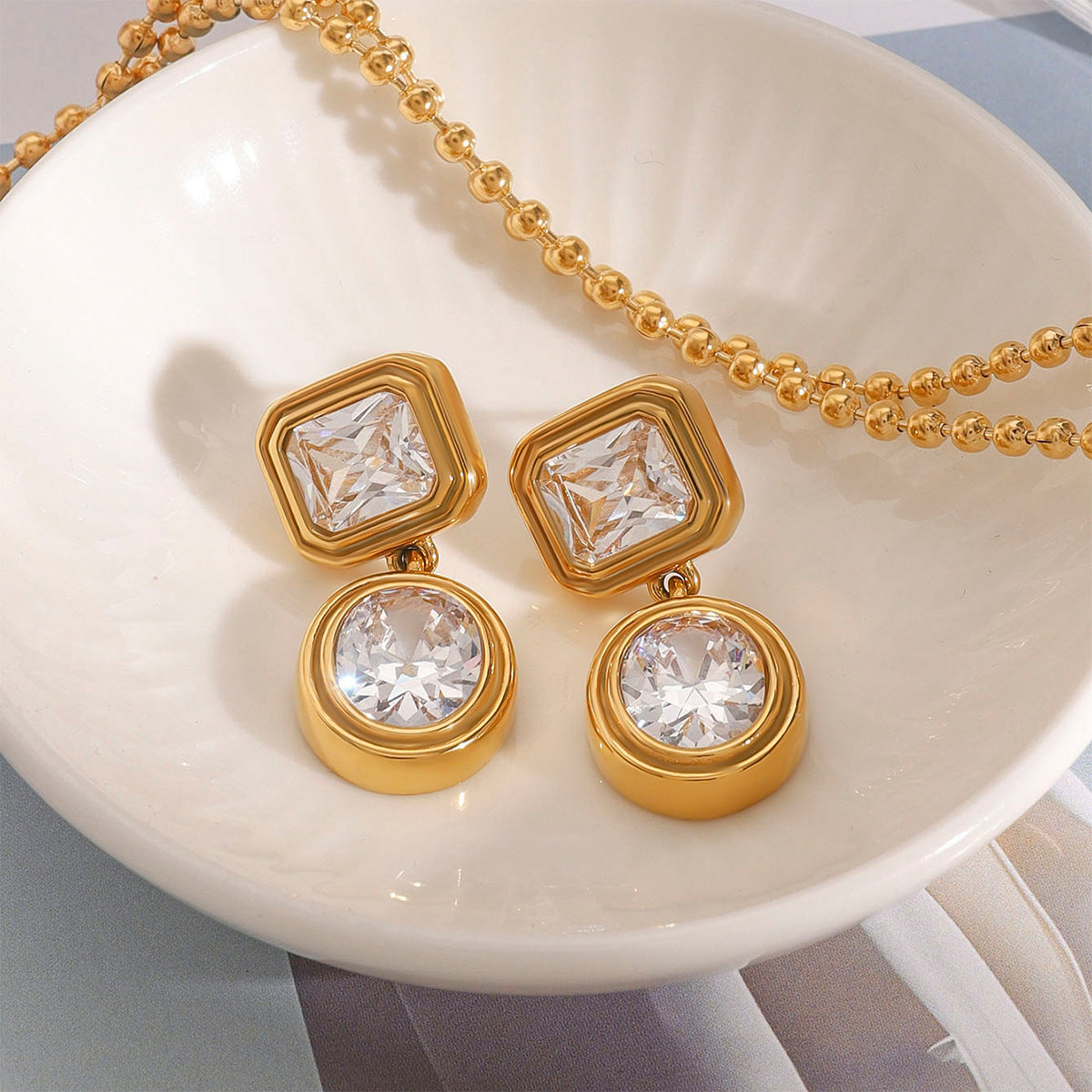 Stainless steel 18k gold-plated white cubic zirconia earrings