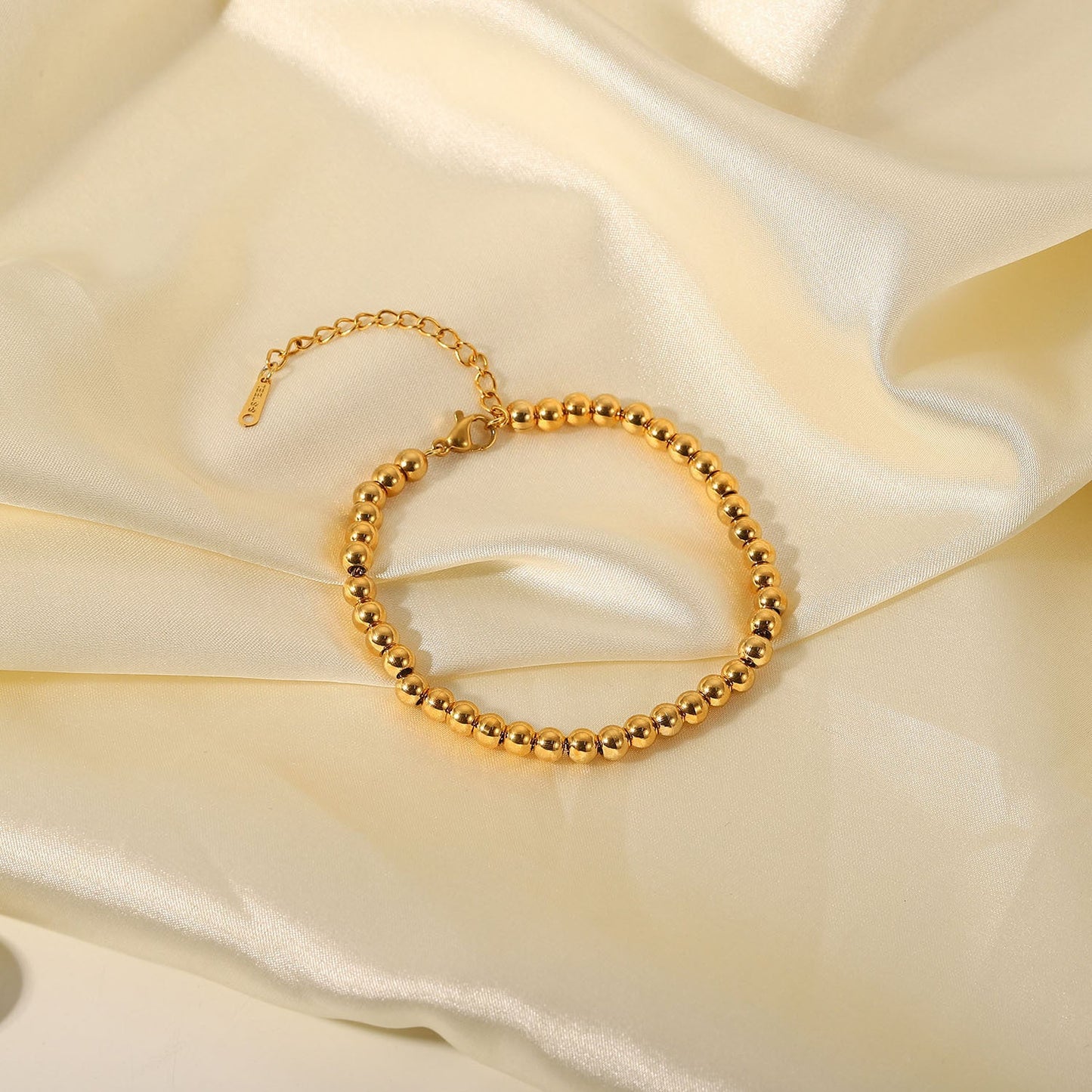 Stainless steel 18k gold-plated round beaded bracelet